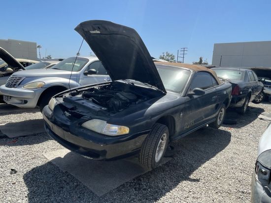 1995 FORD MUSTANG