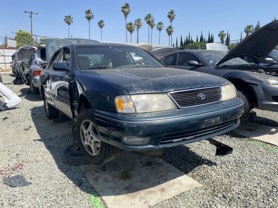 1999 TOYOTA AVALON