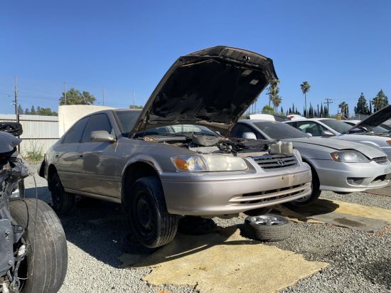 2000 TOYOTA CAMRY