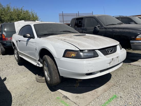2001 FORD MUSTANG