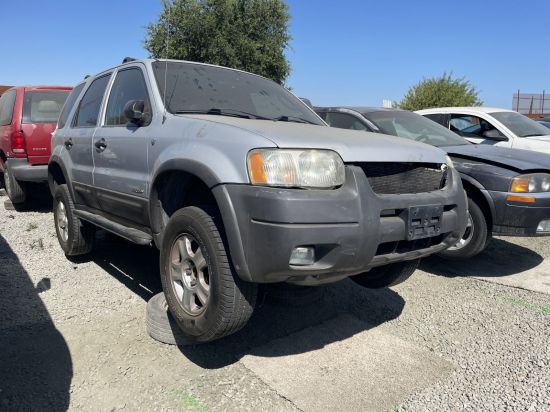 2002 FORD ESCAPE