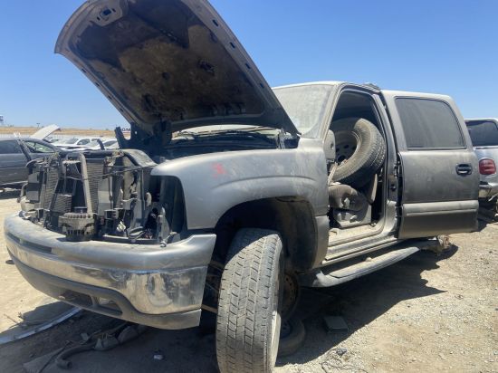 2000 CHEVROLET SUBURBAN