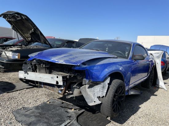 2002 FORD MUSTANG