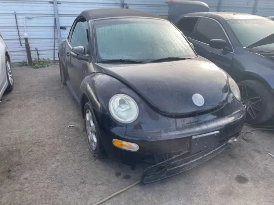 2003 VOLKSWAGEN NEW BEETLE