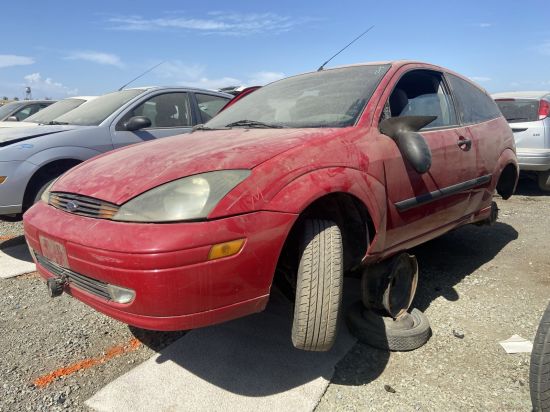 2004 FORD FOCUS
