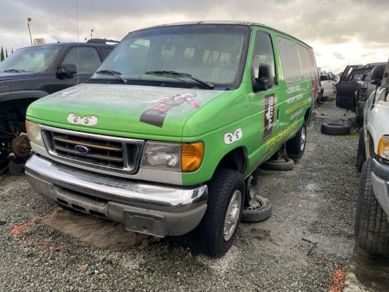 2004 FORD ECONOLINE WAGON