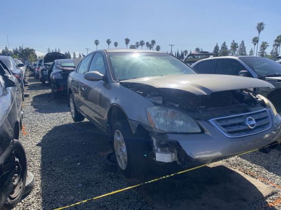 2004 NISSAN ALTIMA