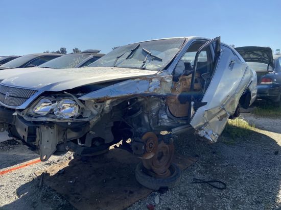 2002 TOYOTA AVALON