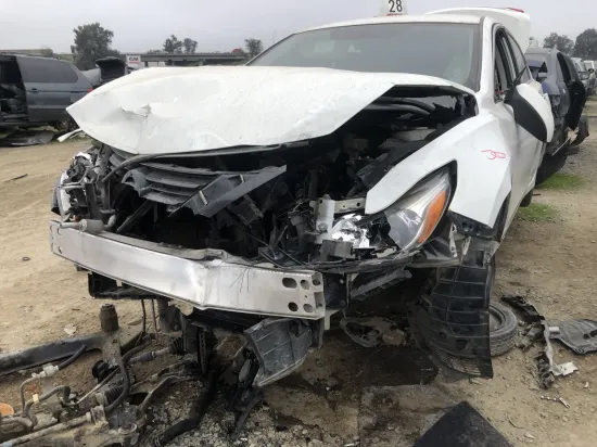 2001 FORD CROWN VICTORIA