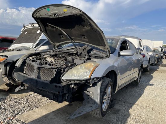 2011 NISSAN ALTIMA