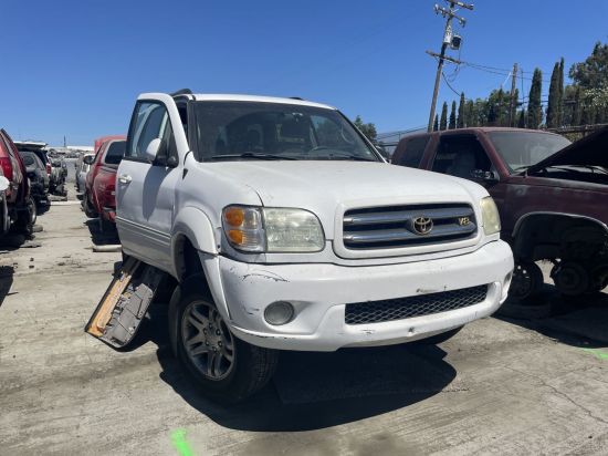 2004 TOYOTA SEQUOIA