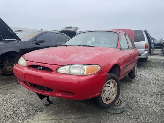 1998 FORD ESCORT
