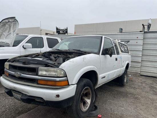 2000 CHEVROLET S10