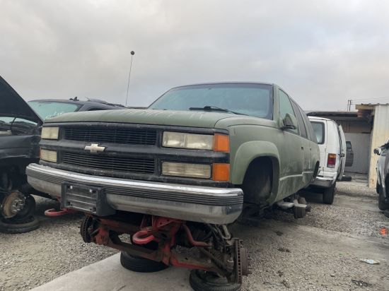 1995 CHEVROLET SUBURBAN