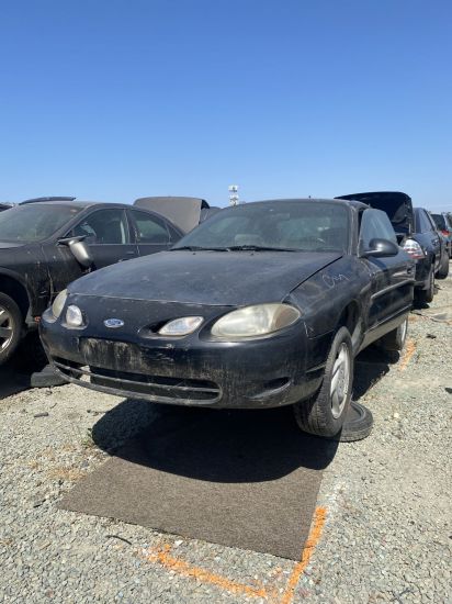 2000 FORD ESCORT