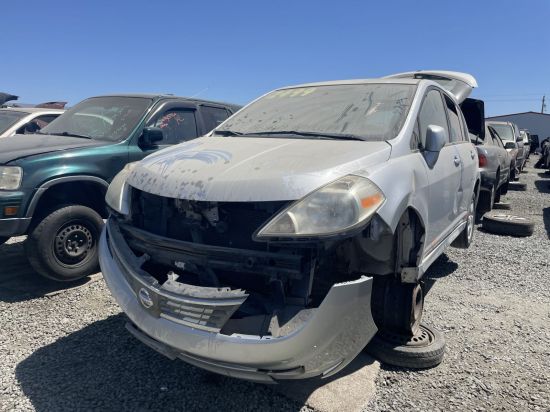 2008 NISSAN VERSA