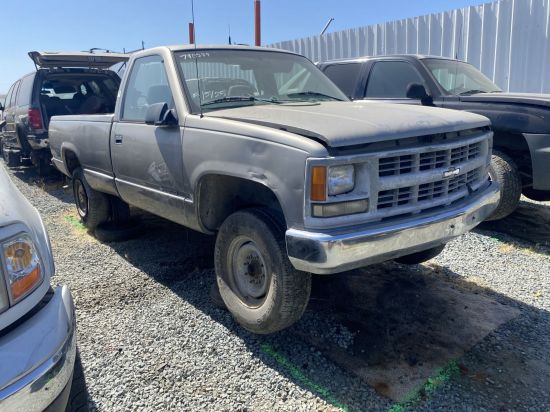 1998 CHEVROLET C2500