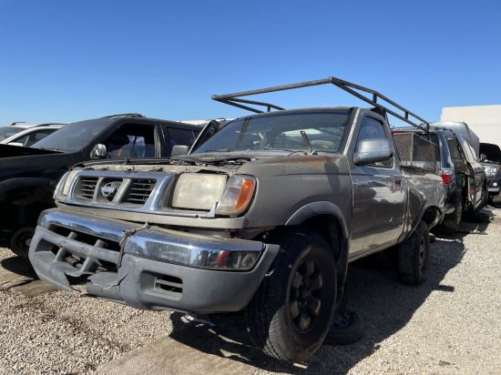 2000 NISSAN FRONTIER