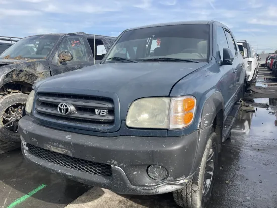 2004 TOYOTA SEQUOIA