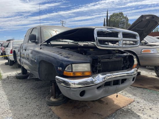 2000 DODGE DAKOTA