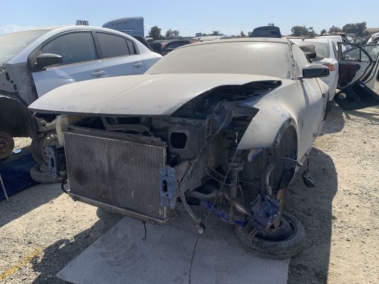 2005 NISSAN 350Z