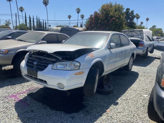 2000 NISSAN MAXIMA