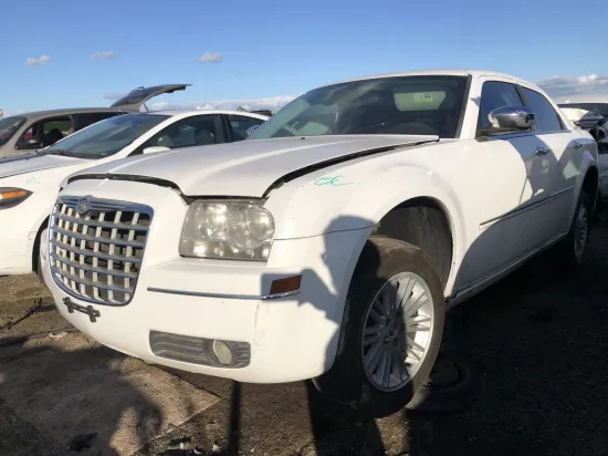 2010 CHRYSLER 300