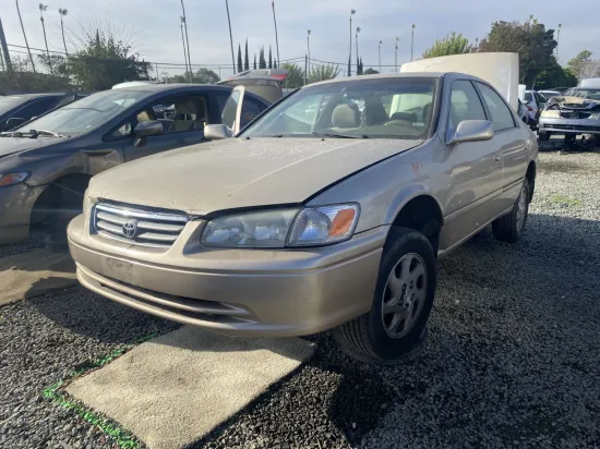 2000 TOYOTA CAMRY