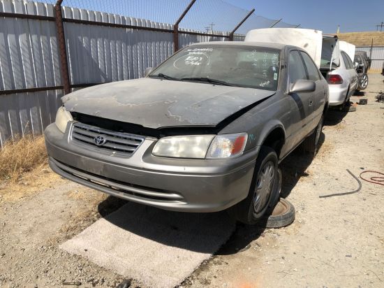 2000 TOYOTA CAMRY