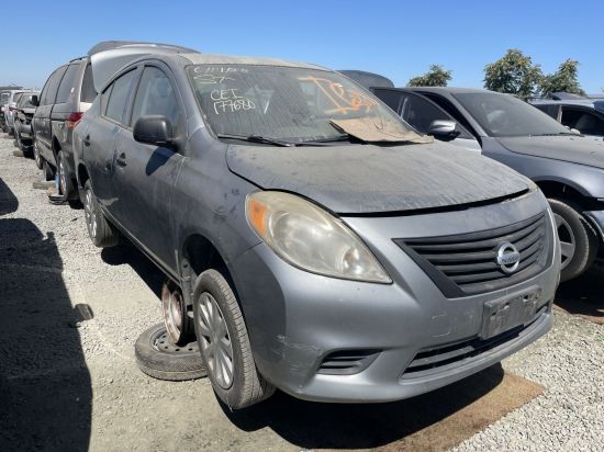 2012 NISSAN VERSA