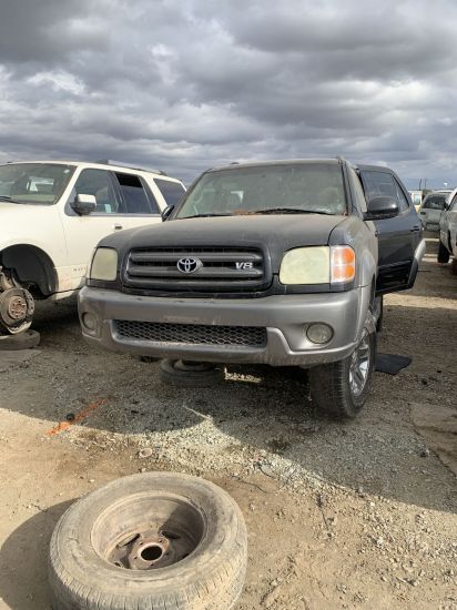 2003 TOYOTA SEQUOIA