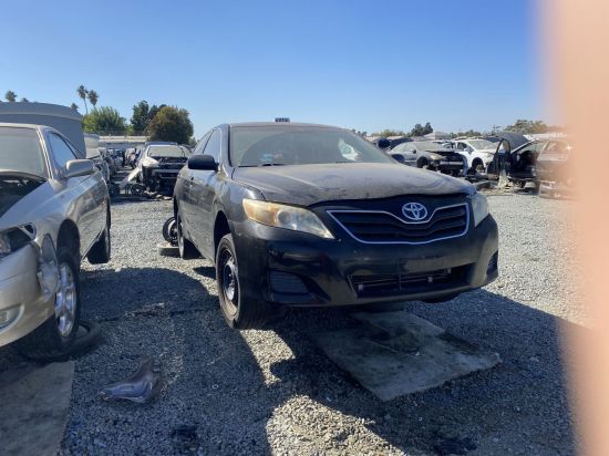 2010 TOYOTA CAMRY
