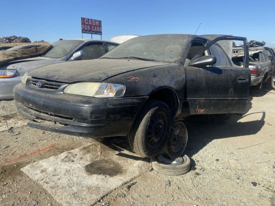 2000 TOYOTA COROLLA