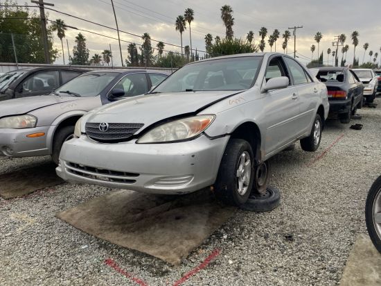 2002 TOYOTA CAMRY