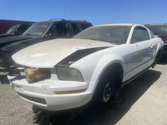 2005 FORD MUSTANG