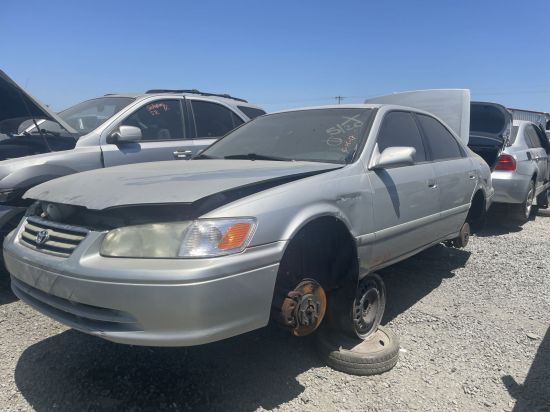 2001 TOYOTA CAMRY