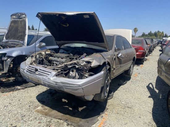 1998 TOYOTA CAMRY