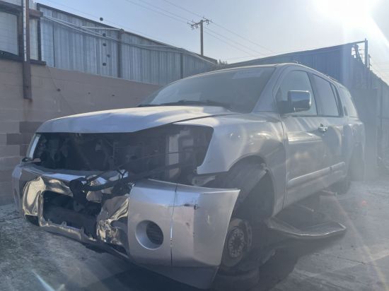 2004 NISSAN ARMADA