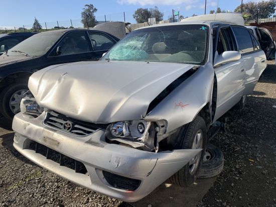 2001 TOYOTA COROLLA