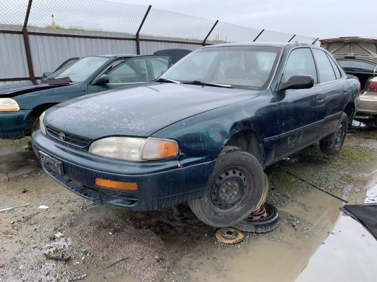 1996 TOYOTA CAMRY