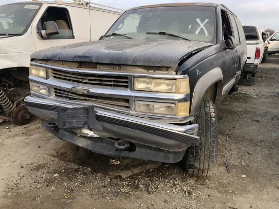1998 CHEVROLET SUBURBAN