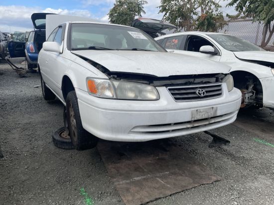 2000 TOYOTA CAMRY
