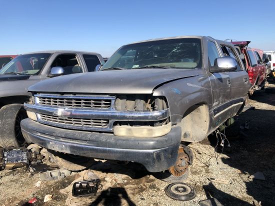 2001 CHEVROLET TAHOE