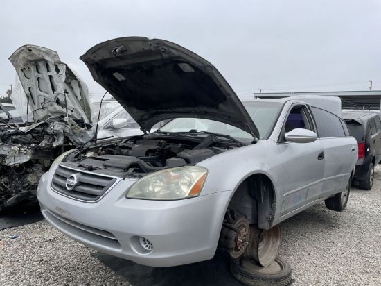 2003 NISSAN ALTIMA