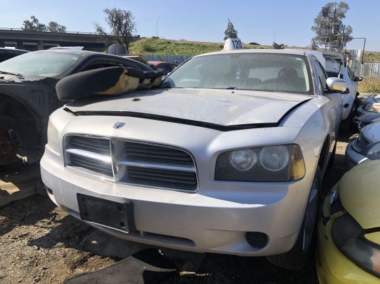 2010 DODGE CHARGER