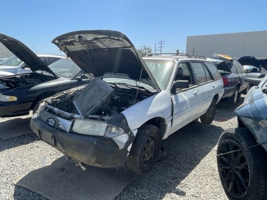 1994 FORD ESCORT