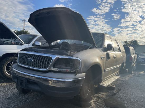 2001 FORD EXPEDITION