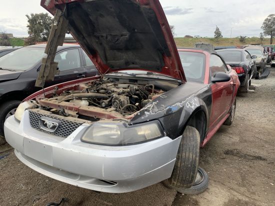 2000 FORD MUSTANG