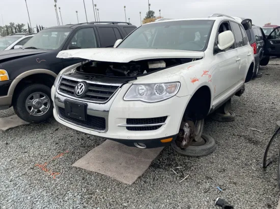 2008 VOLKSWAGEN TOUAREG