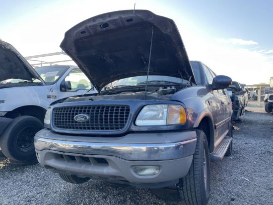 2002 FORD EXPEDITION